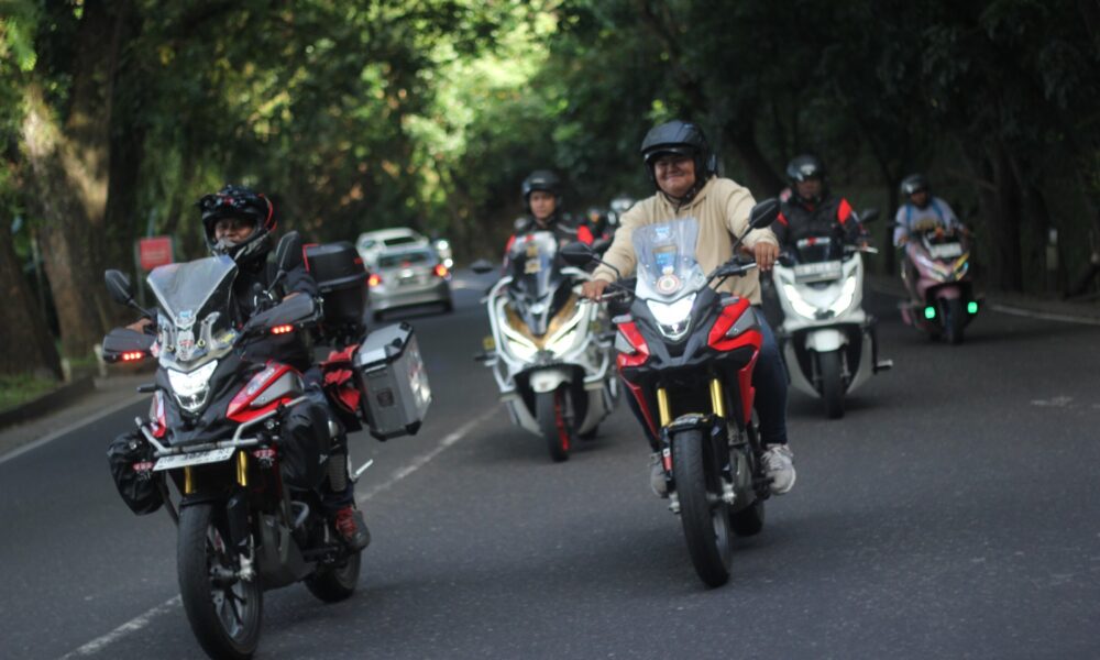 b4fd73d2 f867 4559 85cd 278264ea3670