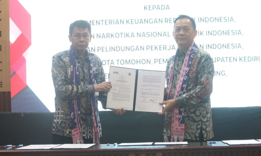 8595111e b3e9 4fe2 a59e 2c20f8699201