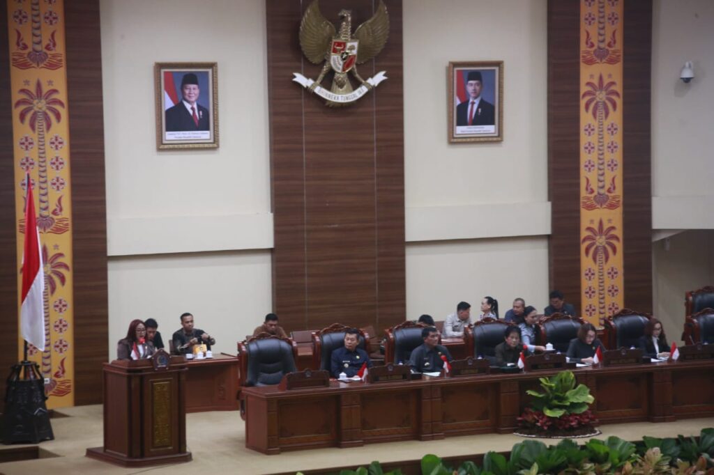 DPRD Sulut Sukses Gelar Rapat Paripurna Pengambilan Keputusan Ranperda Pertanggungjawaban Pelaksanaan APBD Sulut 2024 123 1000524407