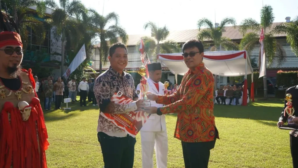 Ketum DPD SP PLN Suluttenggo Hadiri Upacara HUT RI Ke-80: “Kemerdekaan Jadi Inspirasi Perjuangan Pekerja” 122 1000343711