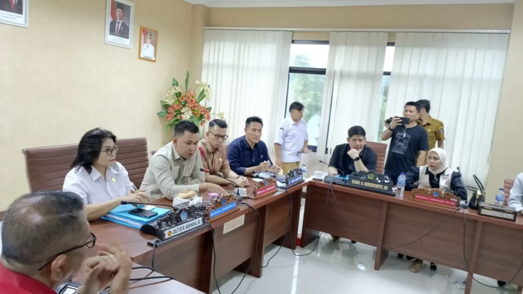 DPRD Sulut Berjuang untuk Warga Saat Bahas APBDP 2025 123 1000573960