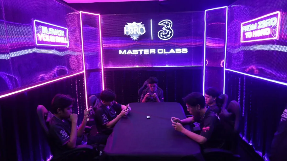 Tri Kembali Gelar H3RO 6.0, Cetak Generasi Baru Esports Indonesia 121 IMG 20250826 WA0030