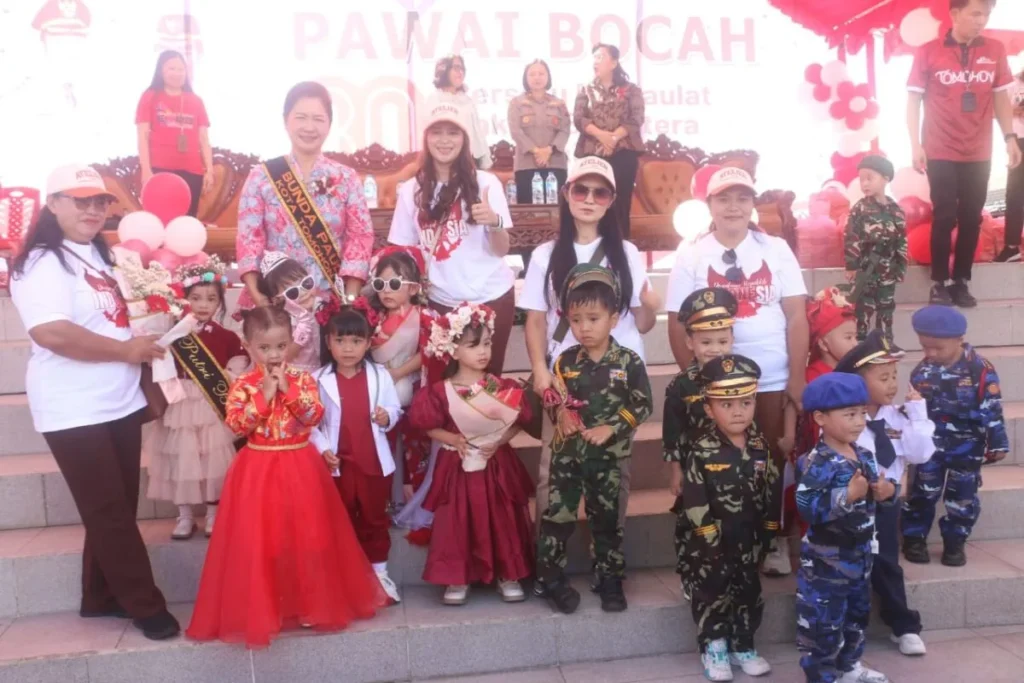 Wadah Tumbuhkan Cinta Tanah Air Sejak Dini, Bunda Paud Drg Jeand’arc Senduk Karundeng Lepas Peserta Pawai Bocah 123 PAWAI BOCAH C