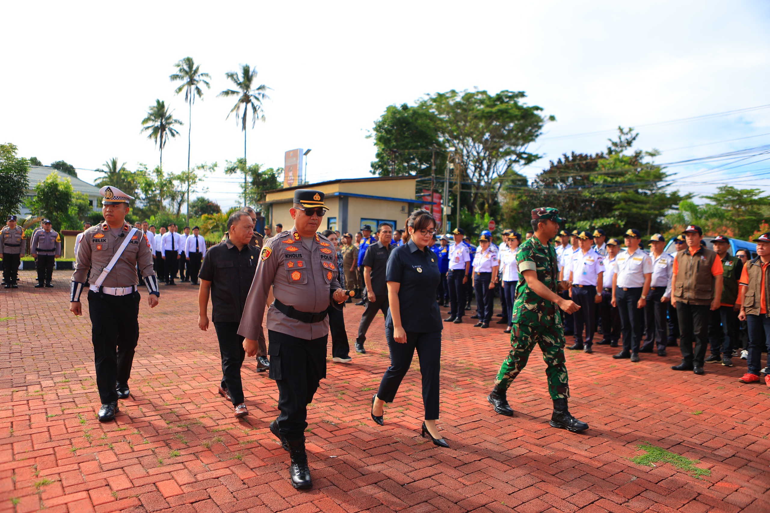 Pastikan TIFF 2025 Aman dan Kondusif, Polres Tomohon Gelar Apel Pasukan Pengamanan 120 foto a apel