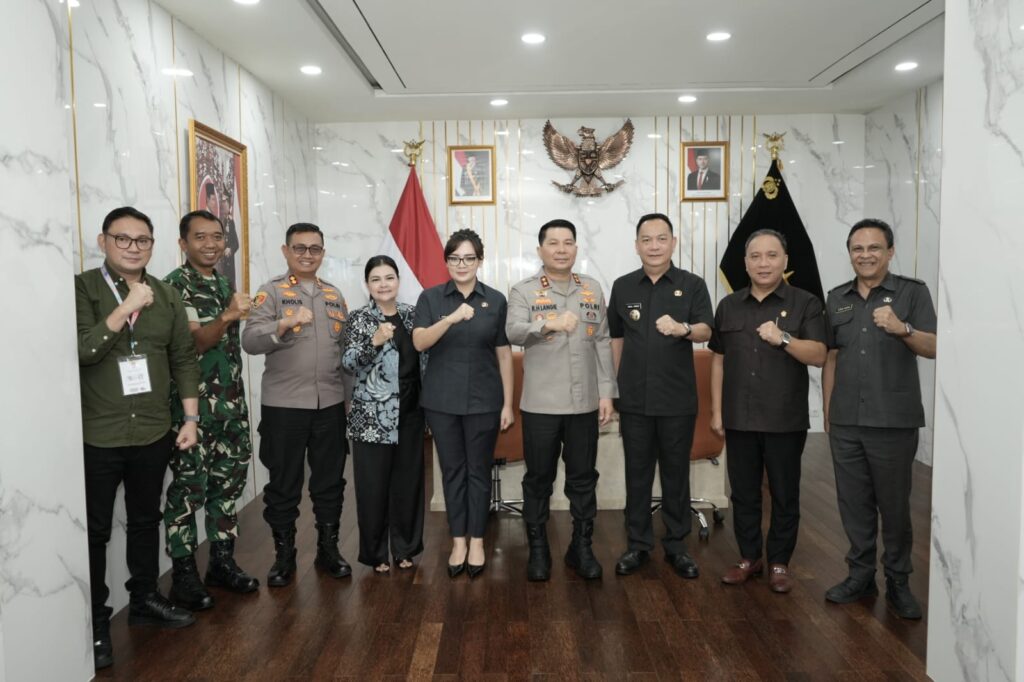 Berikan Rasa Aman dan Nyaman Terhadap Para Tamu, Kapolda Sulut Akan Totalitas Dukung Event Pariwisata TIFF 2025 121 kapolda 2 tiff