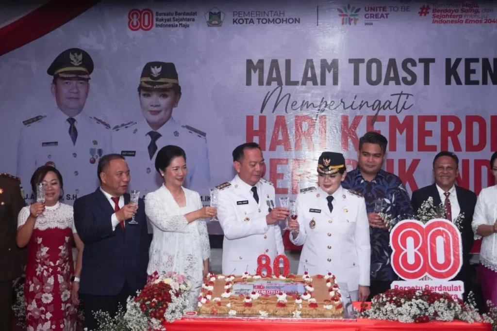 Malam Toast Kenegaraan HUT RI ke 80, Walikota Caroll Senduk Ingatkan Pererat Persatuan 122 toast 2