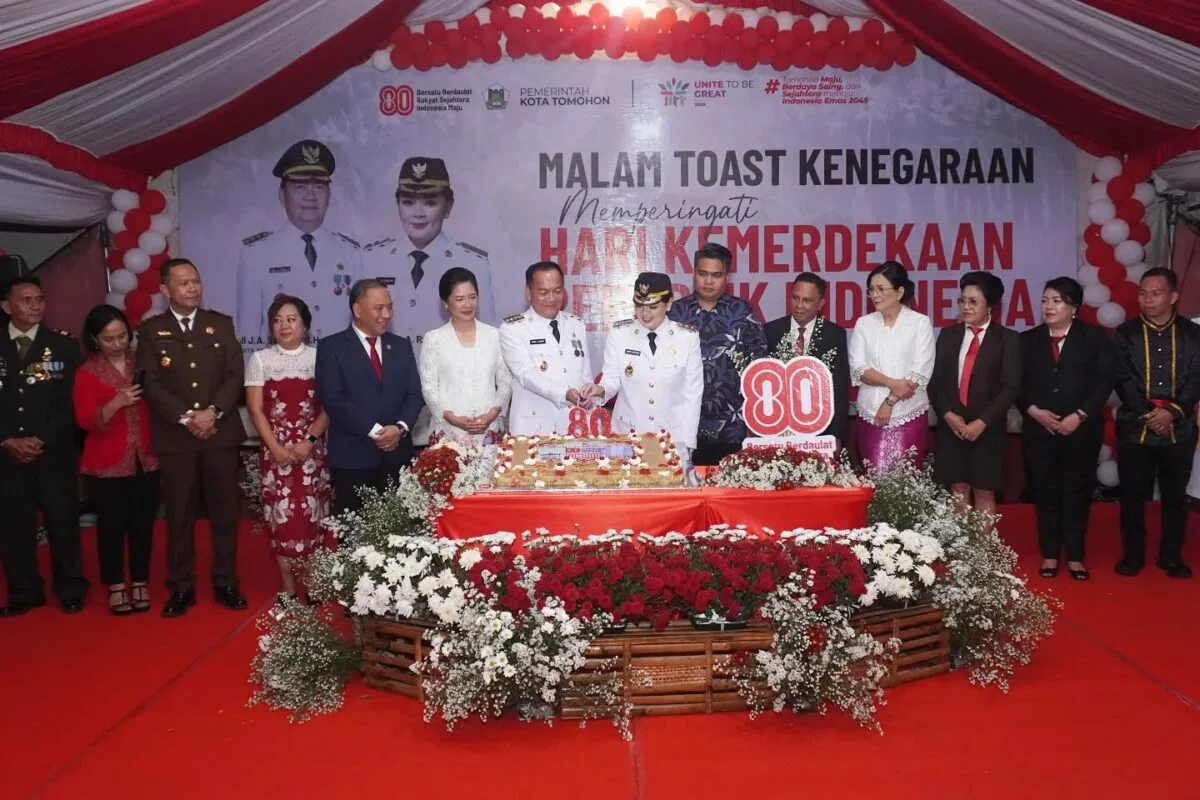 Malam Toast Kenegaraan HUT RI ke 80, Walikota Caroll Senduk Ingatkan Pererat Persatuan 121 toast foto a