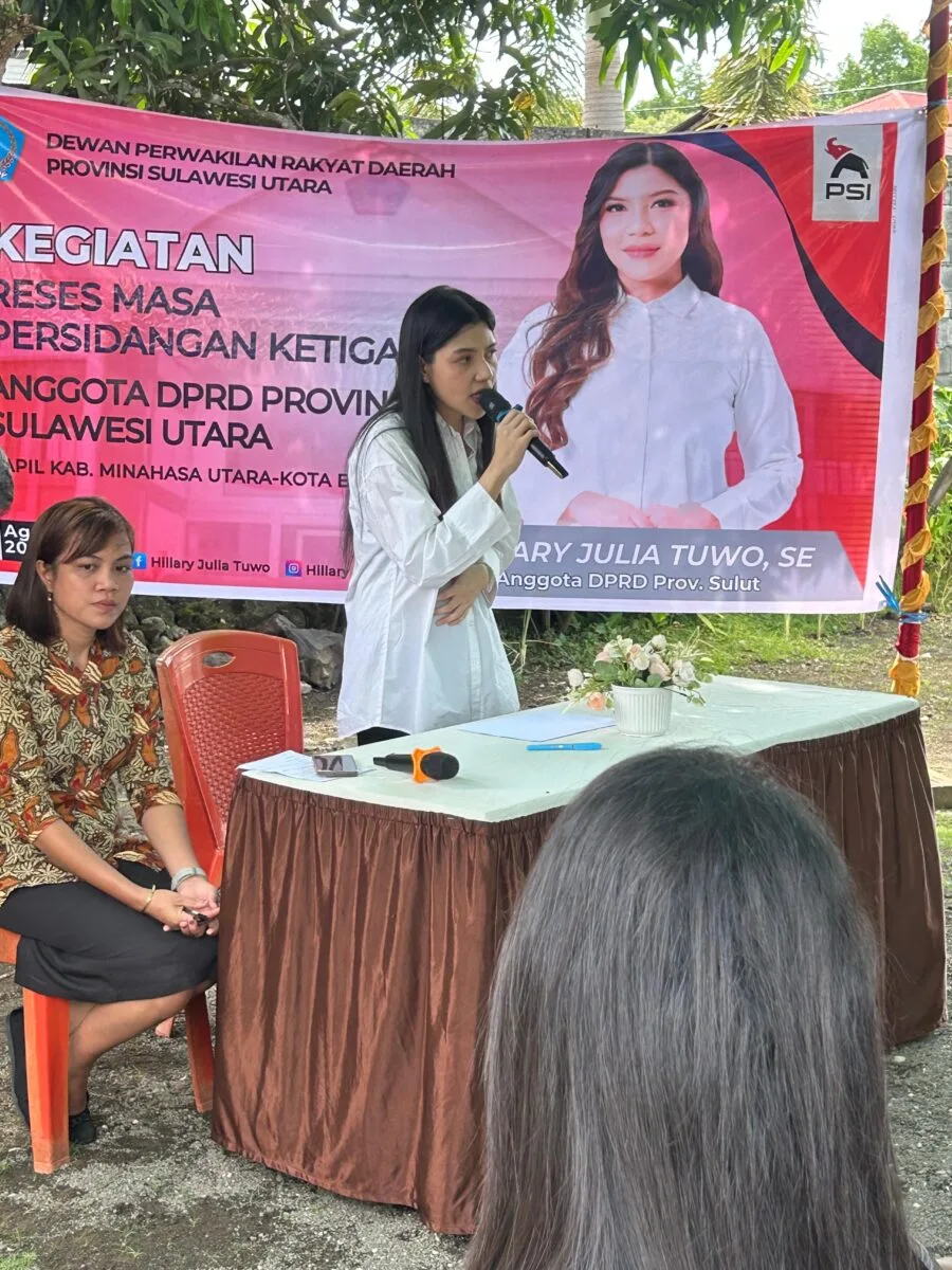 Masyarakat Desa Wori Mengaduh Jalan Produksi pada Hillary Tuwo Saat Reses 120 1000583380