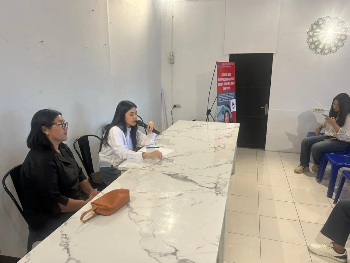 Hillary Tuwo Serap Aspirasi di Papusungan dan Manembo-nembo, Warga Minta Perhatikan Jalan Produksi 120 1000583427