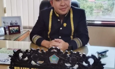 1000602938
