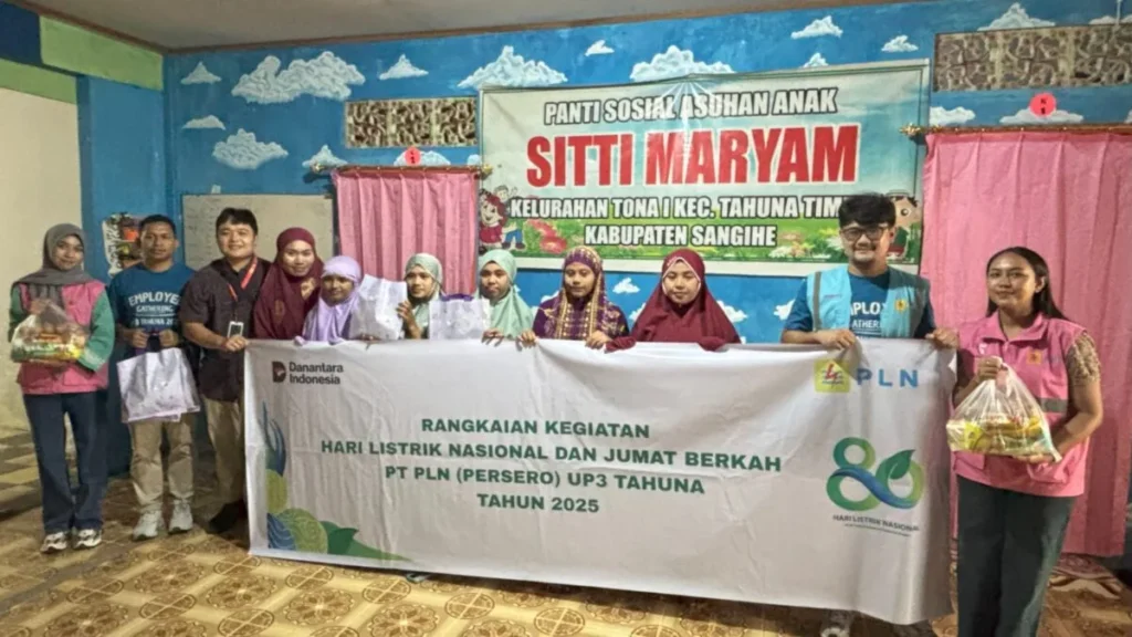 Kepedulian PLN UP3 Tahuna Jelang Hari Listrik Nasional ke-80: Santunan untuk 21 Anak Panti Asuhan Sitti Maryam 121 PLN TAHUNA BAKTI SOSIAL