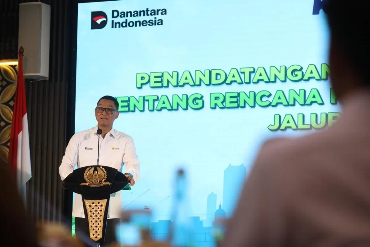 Kolaborasi PLN - KAI, Siap Elektrifikasi Jalur Kereta Indonesia 120 direktur PT PLN kerja sama KAI