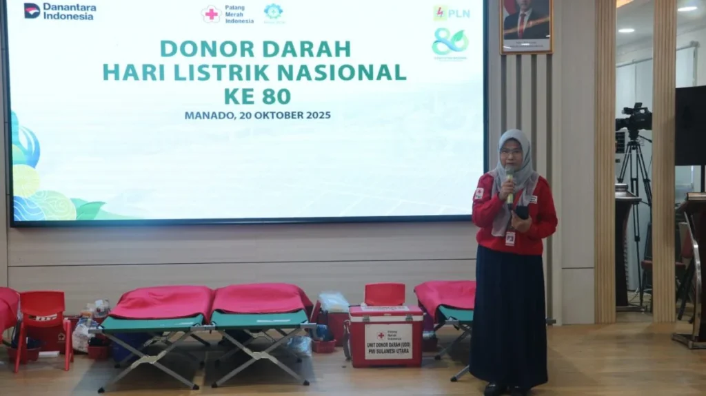 PLN UID Suluttenggo Gelar Donor Darah Sambut HLN ke-80, 31 Kantong Darah Terkumpul 121 donor darah hut pln 2