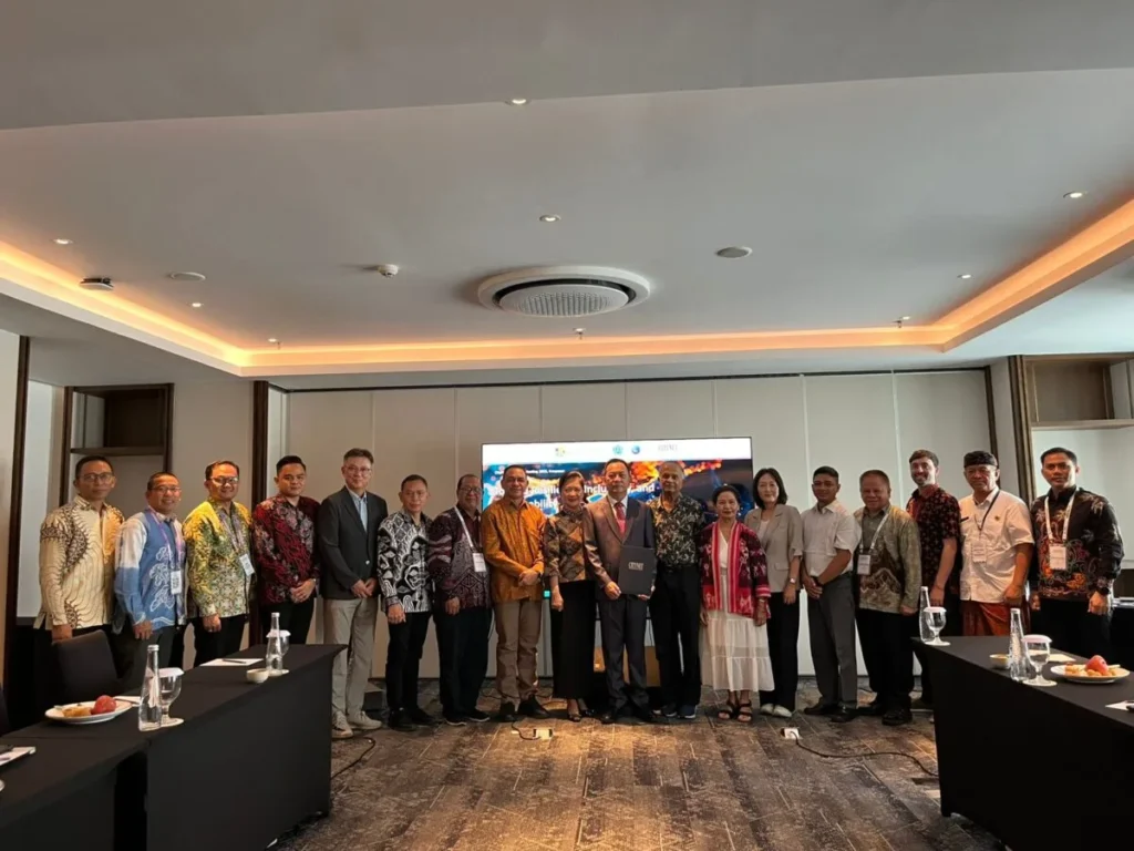 Wali Kota Tomohon Caroll Senduk Dikukuhkan Sebagai Presiden CityNet NCI Periode 2025-2029 123 foto D citinet