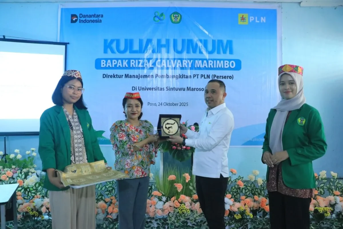 Tekankan Pentingnya Menggali Potensi Diri, Direktur Manajemen Pembangkitan PLN Beri Kuliah Umum Kepada Ratusan Mahasiswa Unsimar 120 foto PLN Kuliah Umum