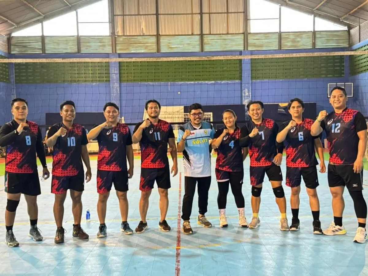 Prabowo Hantar Tim Voli PLN UP3 Manado Juara di Semarak HUT PLN ke-80 120 tim volly PLN UP3 Manado