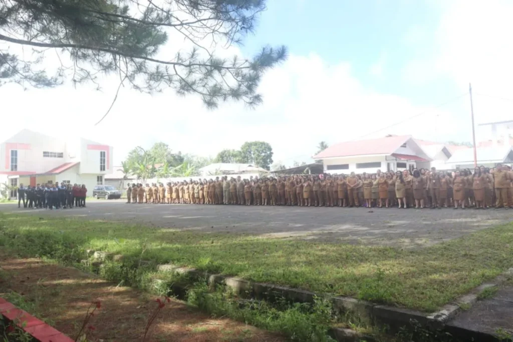 Apel kerja, Walikota Ingatkan ASN jadi Motor Penggerak Pemerintahan Berintegritas, Disiplin dan Etos Kerja Tinggi 121 foto f adve