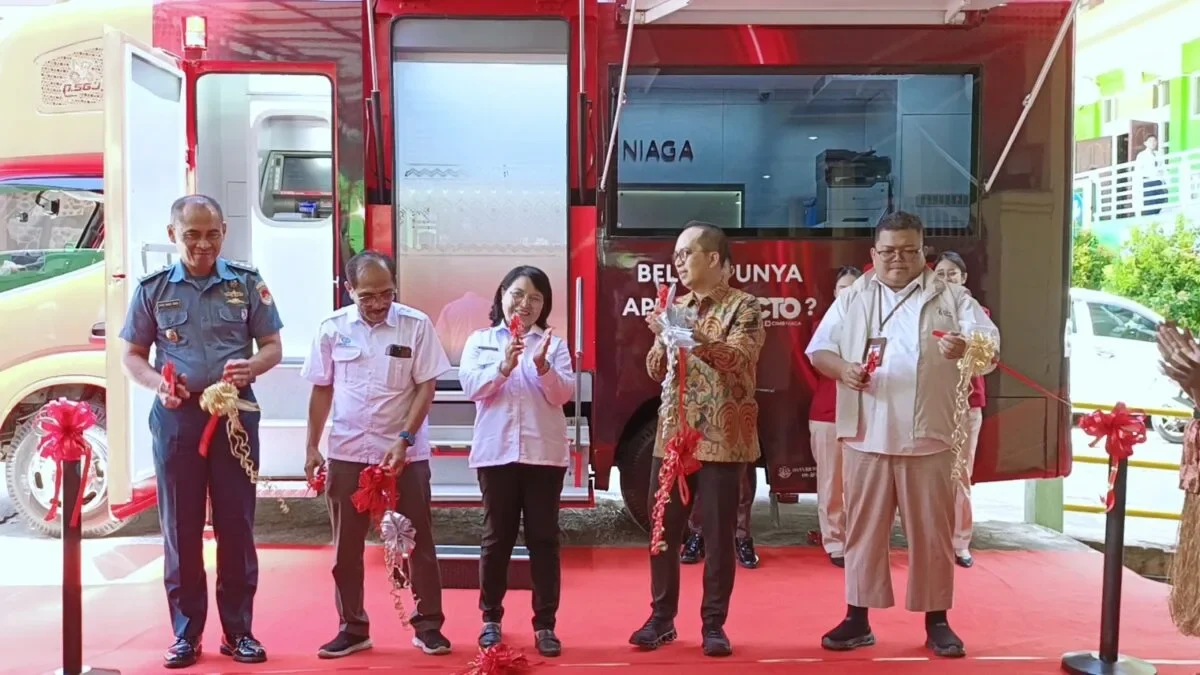 CIMB Niaga Hadirkan Layanan "Mobil Kas" di Jayapura, Perluas Inklusi Keuangan Papua 120 mobil kas keliling CIMB Niaga