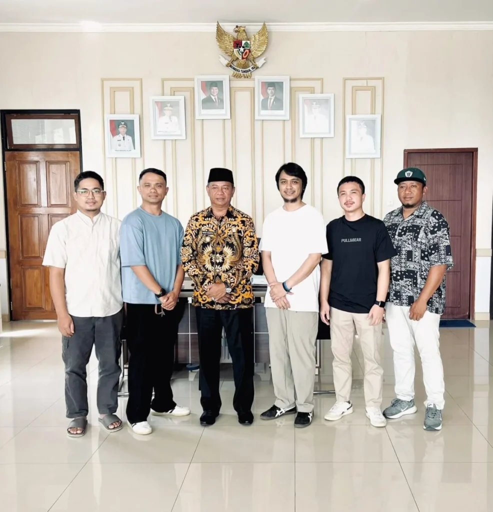 Dukung Kreativitas Anak Muda, Bupati Oskar Manoppo Serahkan Alat Musik ke Braga Mongondow 140 77765bd9 d982 41fc a3df bd989f29a09b