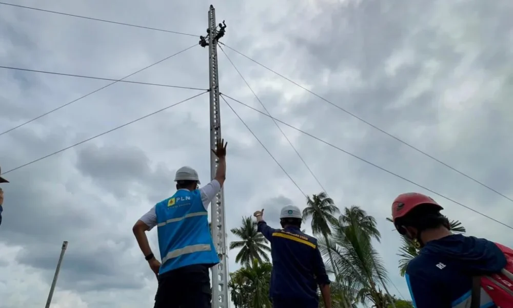 MESDM Bahlil Kunjungan ke Tower Emergency Aceh 1