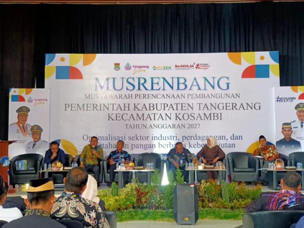 Srikandi PDIP Ria Nurhijriah Serap Aspirasi Warga Kosambi di MUSRENBANG. 138 1000534395