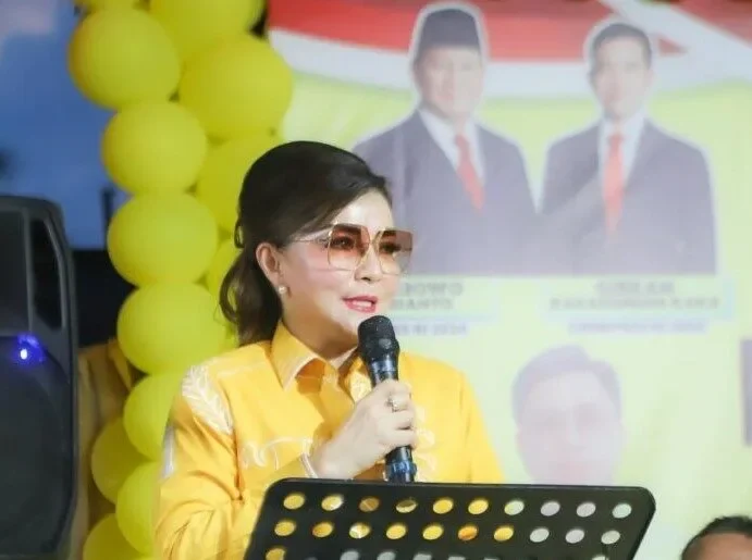 2001 tetty paruntu golkar