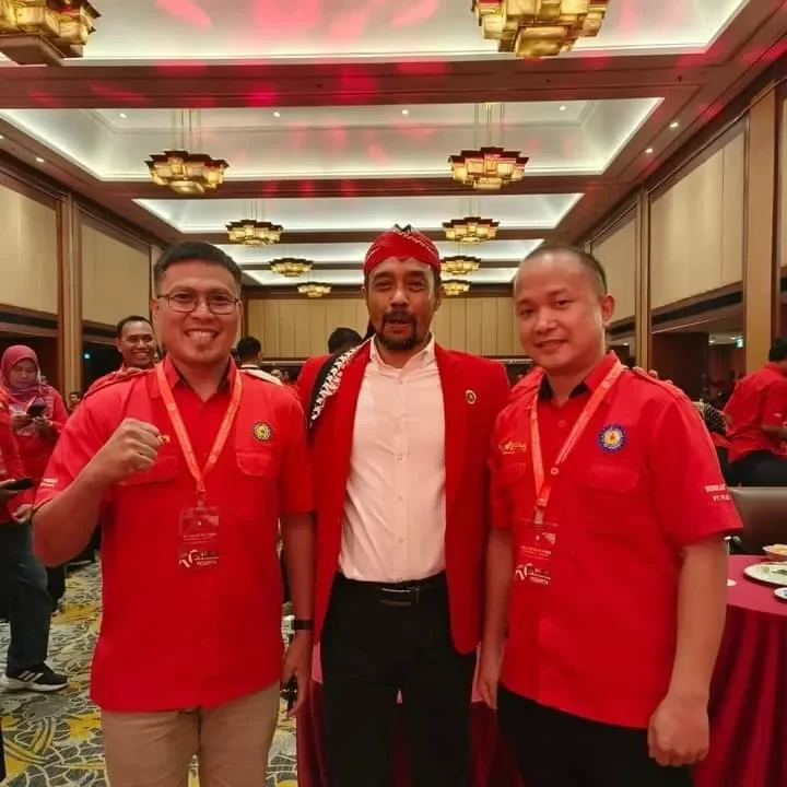 4aed48ff 327f 4080 b830 b614853964e2