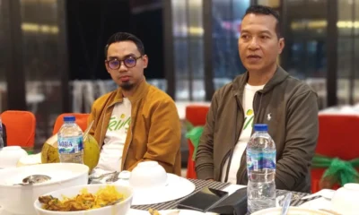 54acb55b 34c4 4e06 8ecc c5b4cc6773dd