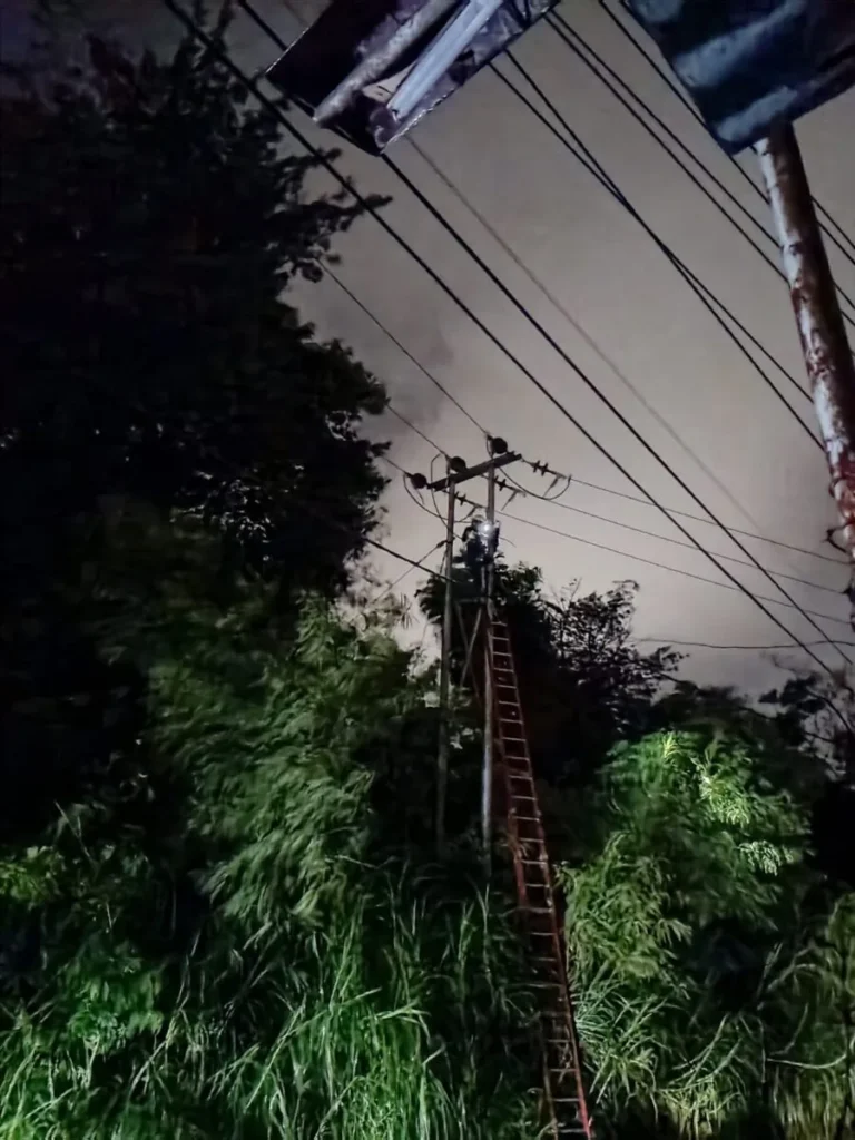 90ec35c0 a8ba 4b93 9247 66fb7abedabb