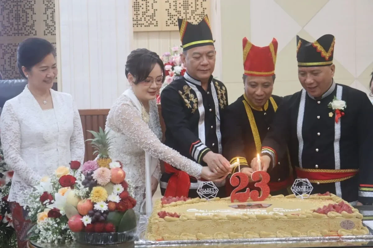 ebe88dff 7f1f 4903 9585 b97c7fa75e21