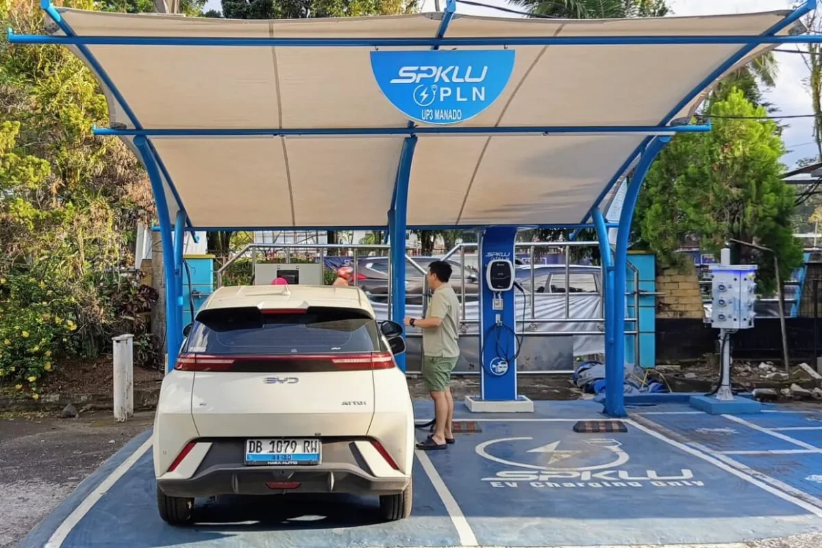 f7100cee 312c 40f6 84a6 0adbef58c20f