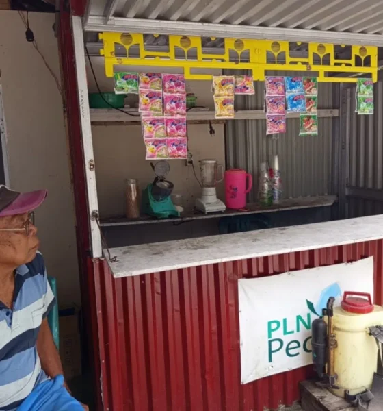 6bf4dadb 4df8 4aed a0f1 c33b6f49933f