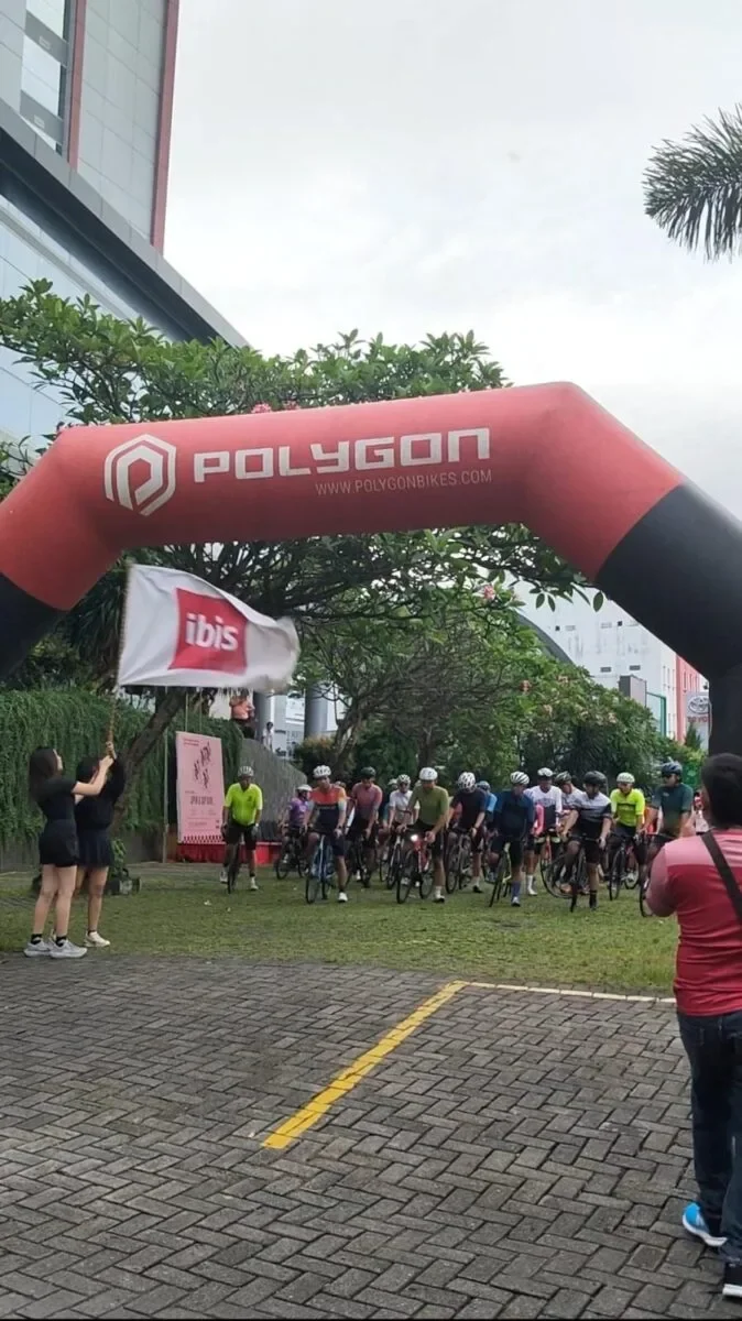 81906977 a1cc 419e 8d16 00a74fe5307a