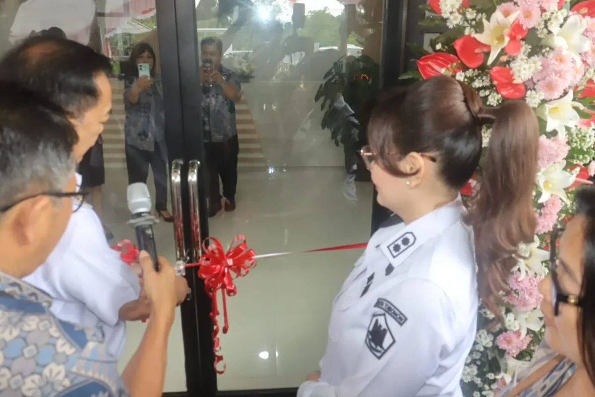 d48f35b1 7975 445b 8fa9 e46bd4dfbd0e