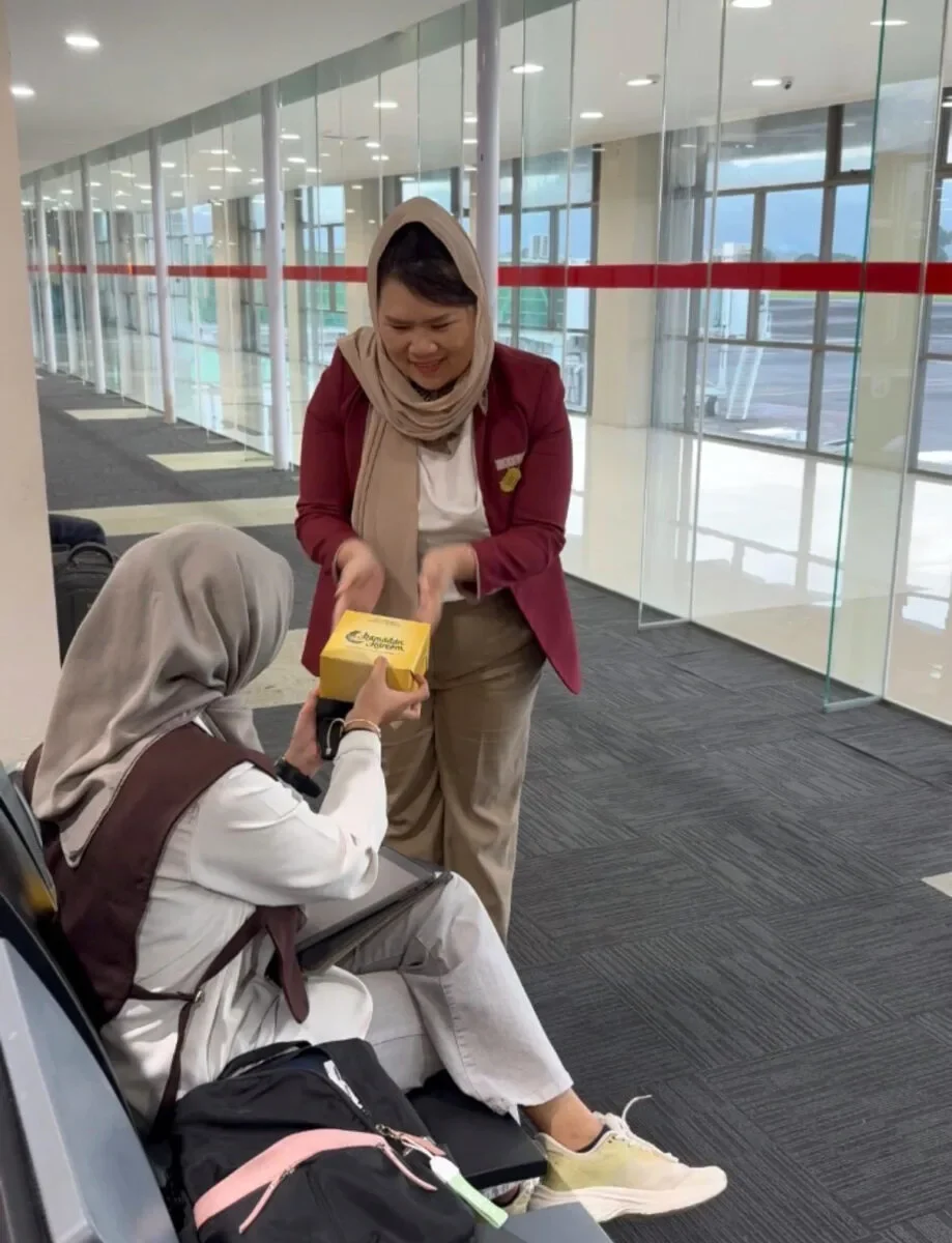 penumpang di bandara Sam Ratulangi di hari lebaran 2026foto.ist