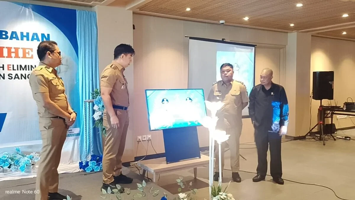 Bupati Luncurkan Santer TB, Inovasi Digital Awasi Pasien Minum Obat Hingga Tuntas 161 1000002217