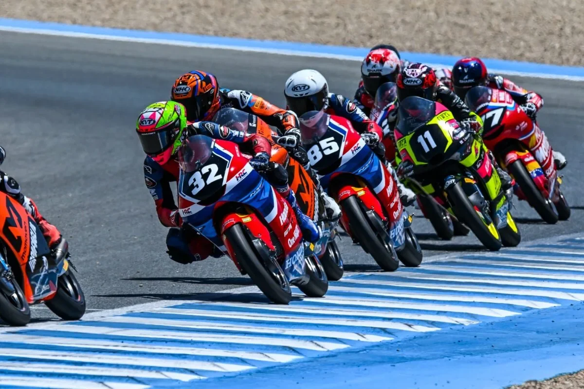 Ramadhipa Raih 9 Poin di Jerez, Perjuangan Panas di Sirkuit Spanyol 160 b5b50efe 3cc5 4362 9c40 3a9e26a10aa7