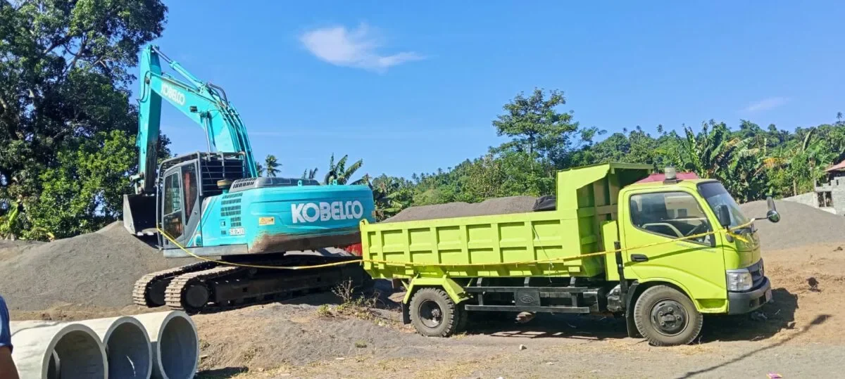 Terjepit Excavator Sopir Truk Tewas di Galian Pasir 166 IMG 20260807 WA0042