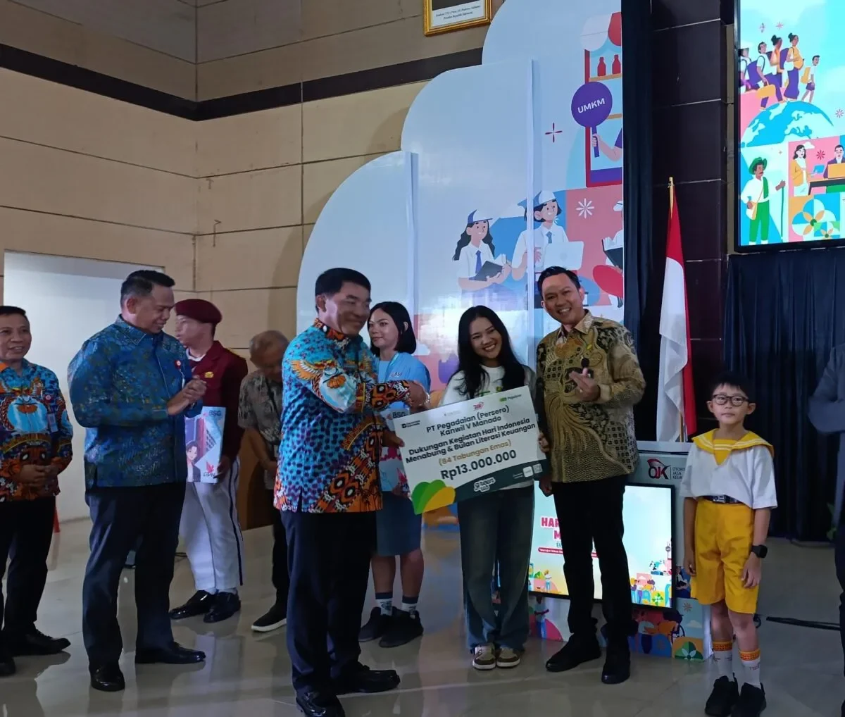 Hari Indonesia Menabung, Pegadaian Serahkan Tabungan Emas bagi 75 Mahasiswa Unsrat 166 IMG 20260821 WA0013
