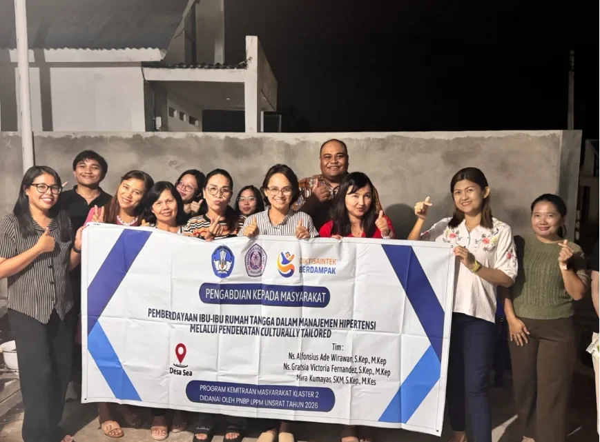 Pemberdayaan Ibu-Ibu Rumah Tangga Desa Sea dalam Manajemen Hipertensi melalui Pendekatan Budaya 166 PKM 1