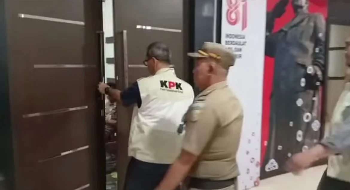 TUJUH KANTOR, JEJAK FEE DIBURU KPK 164 7652aaab 804c 41e6 a6a8 3fd6201eaab1