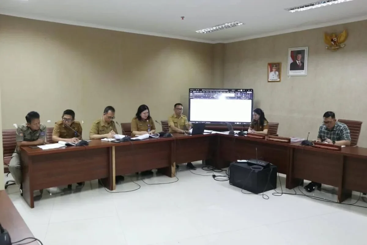 Pansus Ranperda Penanggulangan KLB dan Wabah Penyakit Menular Kambali Gelar Pembahasan 166 FB IMG 1788828110317