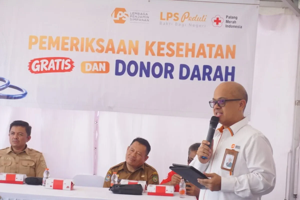 580 Warga Ikut Pemeriksaan Kesehatan,175 Donor Darah di Lima Daerah Sulawesi Selatan 167 LPS FOR MK 1