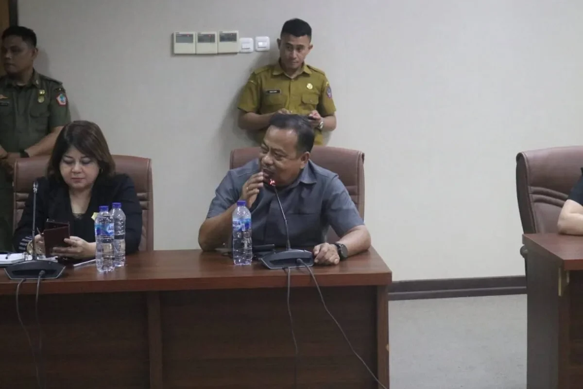 Ruslan Abdul Gani Ingatkan Potensi Kelangkaan BBM 2027, Minta Pertamina Siapkan Antisipasi 166 FB IMG 1792483950818