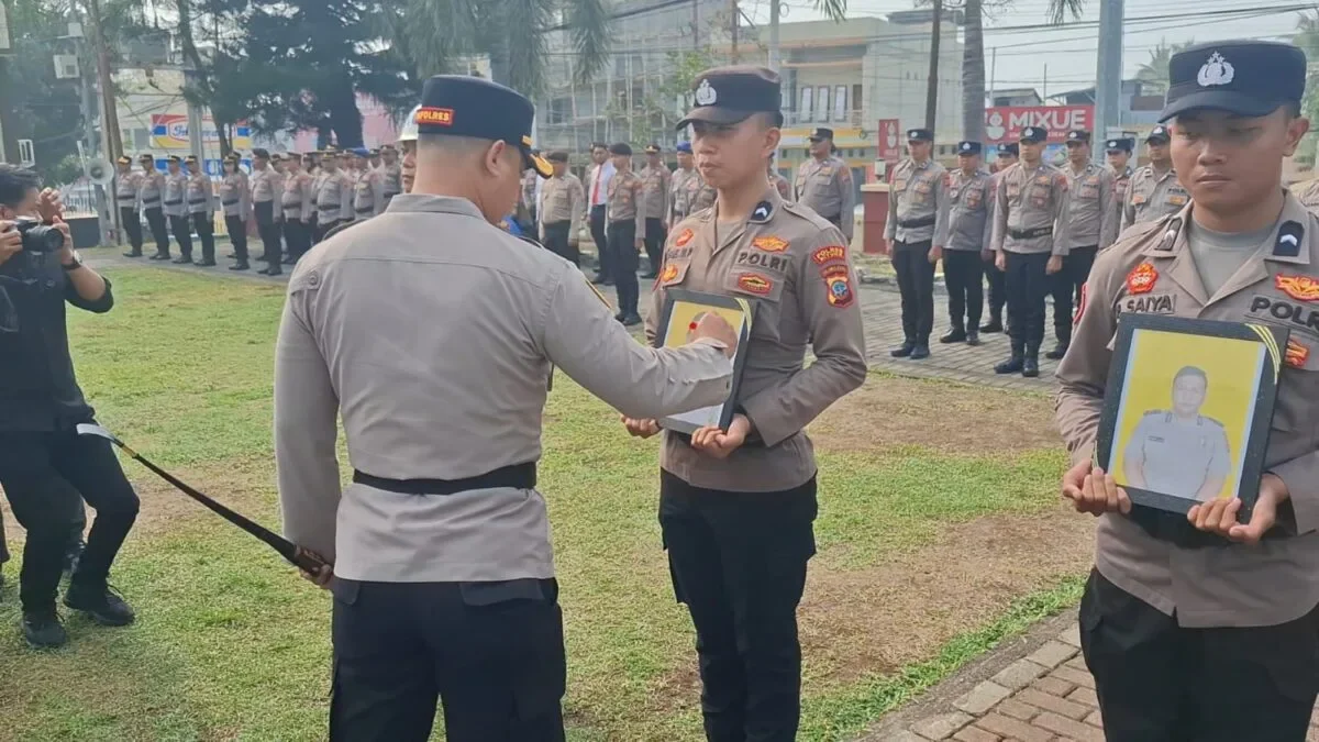 Polres Bitung Pecat Dua Personel, Kapolres Tegaskan Disiplin 165 IMG 20261014 WA0050